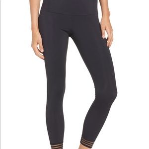 Onzie Ritz workout leggings